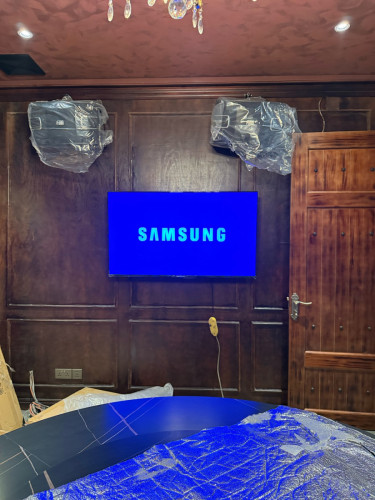 60 inch UHD 4k Samsung smart