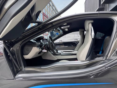 BMW I8 full option ម្ចាស់ដើមថែខ្លាំង