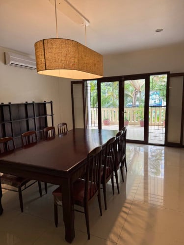 Colonial 2 Bedrooms Apartment for Rent in Daun Penh | 250m from Lycée Français René Descartes