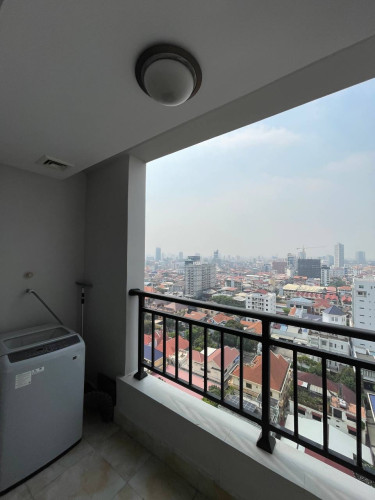 Condo UK 313 for rent