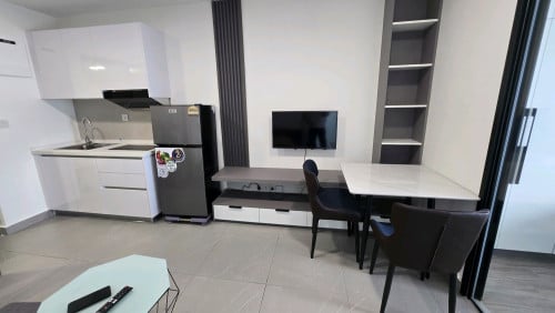 5mn ពី Chip Mong 271 Condo ជួលនៅ Urban Village