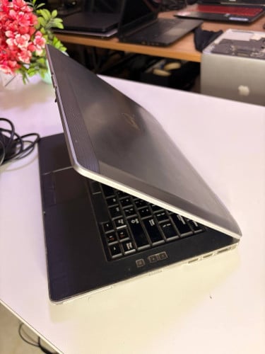 Dell Latitude E6430 /i5-3320M / RAM 4GB / SSD256GB / Battery 🪫 Broken 55$