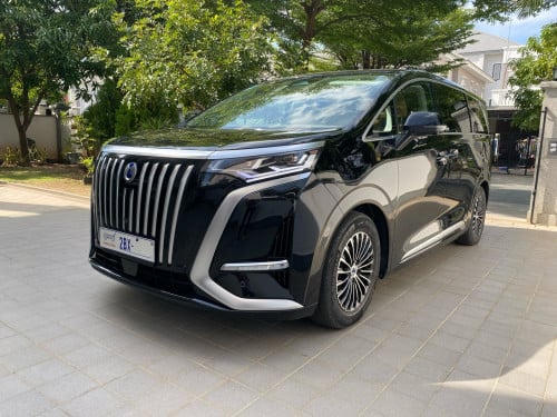 Denza D9 EV 620km