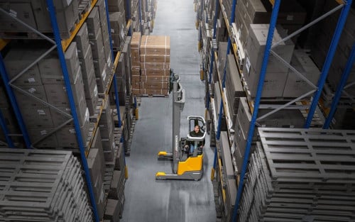 Forklift Reach Truck ឡេវ៉ាទ័រ