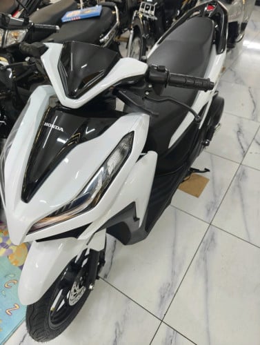 Honda Click 023 have tax plate number good 98%