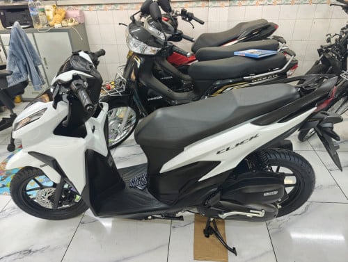 Honda Click 023 have tax plate number good 98%