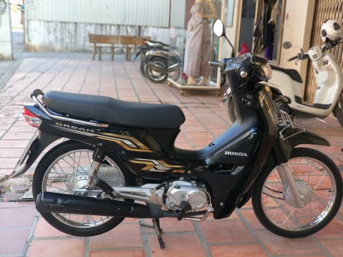 Honda Dream 2025