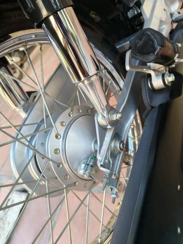 Honda Dream 2025