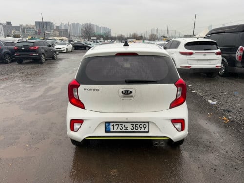Kia morning