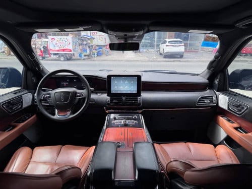 Lincoln Navigator Full option 2018