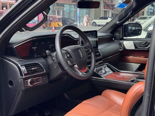 Lincoln Navigator Full option 2018