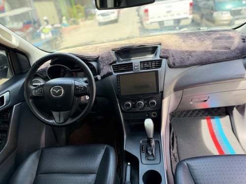 Mazda BT50 2019 ឆ្វេងសុីនក្រុមហ៊ុន​ ពណ៌​ ទឹកប៊ិចបែកក្រម៉ៅ ប៉ុងមួយ​ ម្ចាស់ដេីមទីមួយ​ ធានឡានថ្មីខ្លាំង