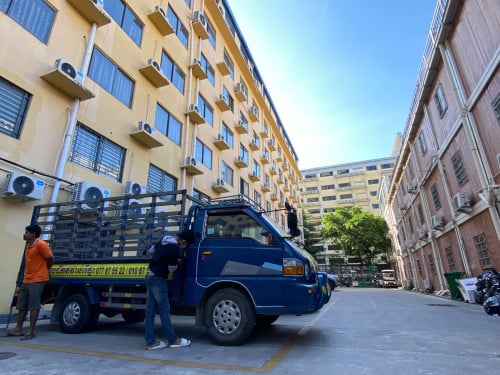 Moving services, relocation
