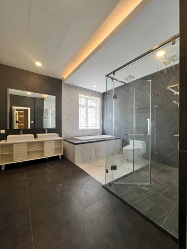 Queen Villa for Rent In Borey Penghouth Boeung Snor