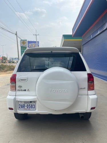 RAV4L Full option បើកដំបូល 01 ប៉ុង2 តម្លៃ$9xxxបង់រំលស់100%