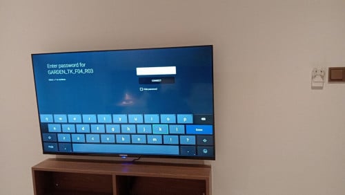 Samsung smart TV 60 inch UHD 4k