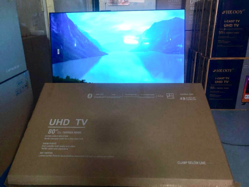 Samsung smart TV 80 inch UHD 4k