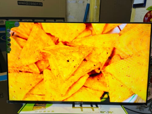 Smart TV 46 inch crystal