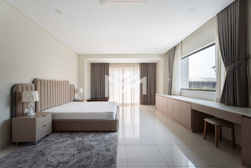 Swimming Pool 5 Bedrooms Villa for Rent in Borey Chankiri near Aeon Mall 3