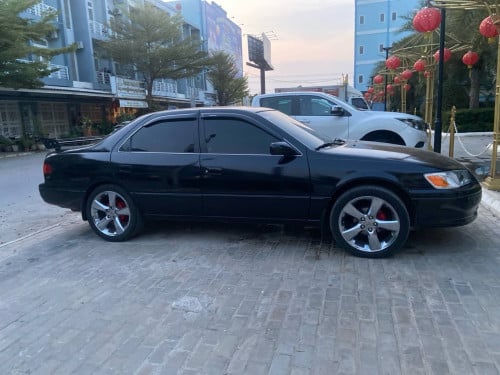 Toyota ឆ្លាម 97
