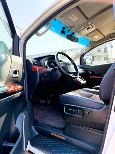 Toyota Alphard 2013 Option Type Gold