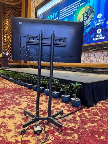 TV stand 1500(32”-65”)