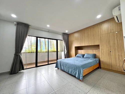 VINTAGE STUDIO ROOM FOR RENT-OLYMPIC🍀