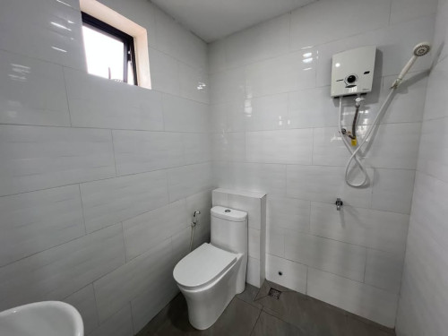 VINTAGE STUDIO ROOM FOR RENT-OLYMPIC🍀