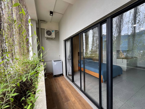 VINTAGE STUDIO ROOM FOR RENT-OLYMPIC🍀