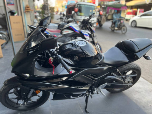 YAMAHA R3 V4 2019 កំលាំង 320cc ក្រដាសពន្ធ ជប៉ុនសុទ្ធ នៅខ្ចីស្អាត