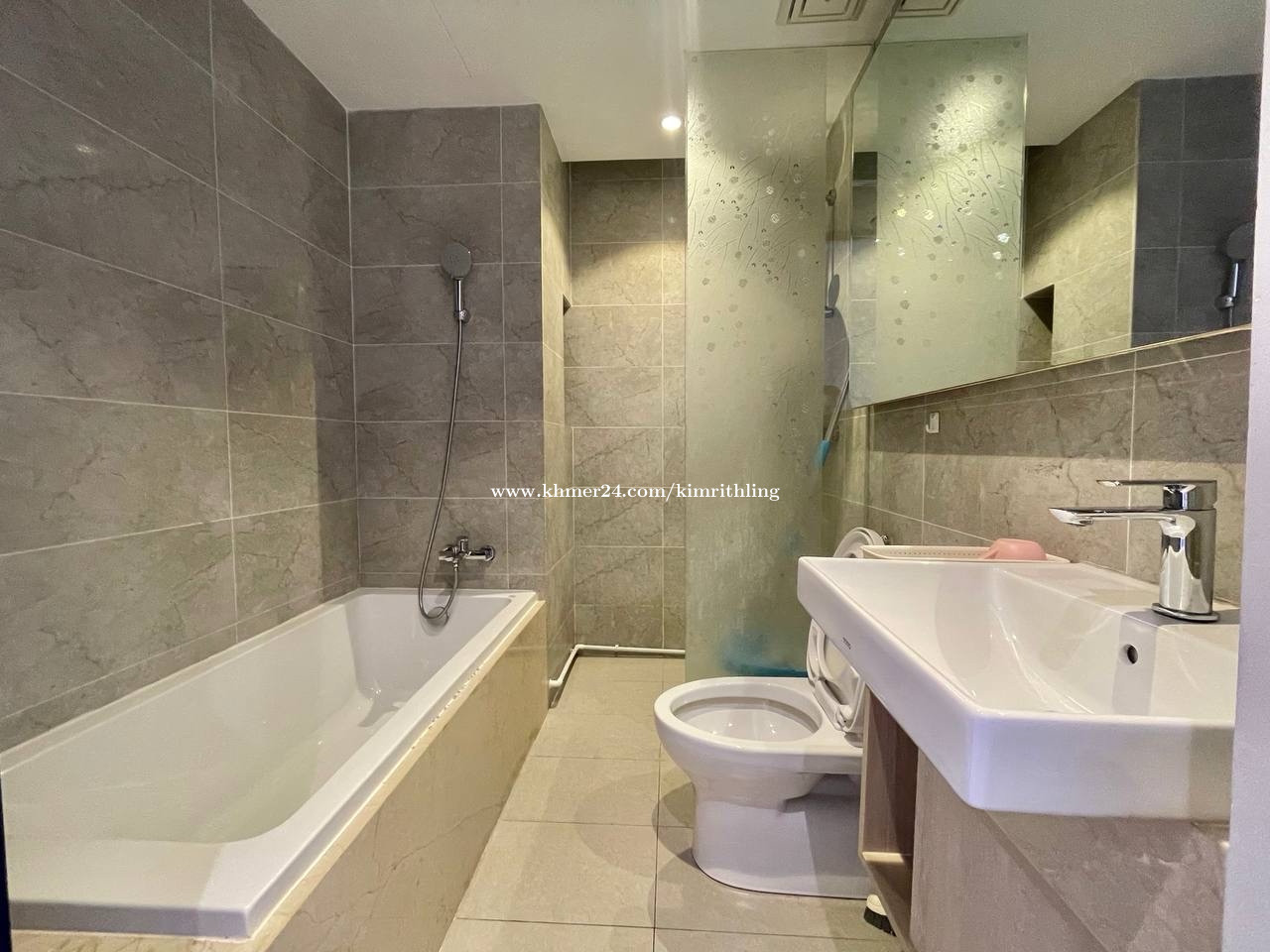 Toul Kork, Phnom Penh - photo 3