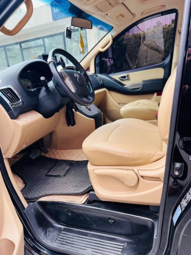 ឆ្នាំ2009 HVX Full ថ្មី 14900$ចចារ
