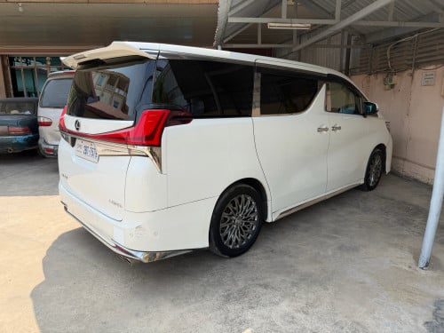 លក់ Alphard  2016 V4ឡើង LM សាំងសុទ្ធ