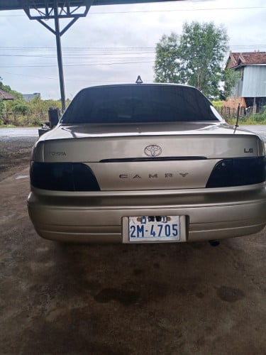 ឡានលក់camryហើម1996តម្លៃ3200ចរចារឡានស្អាតម៉ាសុីនប្រអប់លេខដំណើរការល្អ