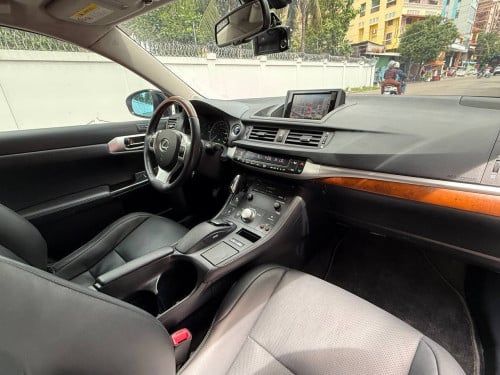 ♻️Lexus CT200h 2013