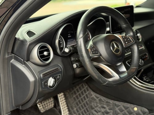 ✅Mercedes-Benz C300 AMG 2015 ឡានថ្មីអត់ដែរជួល