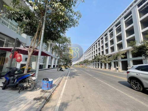 🏠ផ្ទះ​​អាជីវកម្ម2ល្វែងសម្រាប់ជួល ទំលុះចូលគ្នា នៅបុរីវិមានភ្នំពេញជាប់ផ្លូវ598