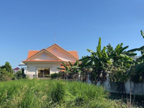 🏦House Available for Urgent Sale at a Special Price (Negotiable).