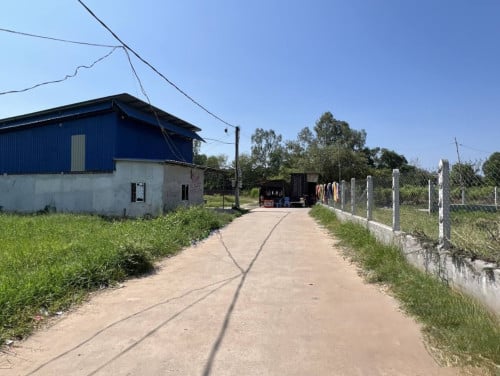 🏦Land Available for Urgent Sale at a Special Price (Negotiable).