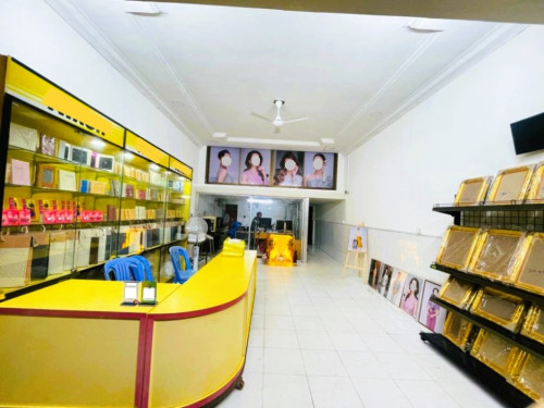 🏦Shop House Available for Urgent Sale at a Special Price (Negotiable).