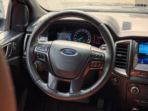 🔥FordEverest020 កាន់💰12800$💸ដកឡានភ្លាមបង់រំលស់ជាមួយឃ្លាំងផ្ទាល់
