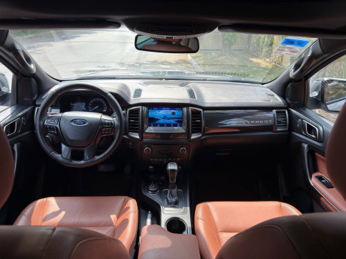 🔥FordEverest020 កាន់💰12800$💸ដកឡានភ្លាមបង់រំលស់ជាមួយឃ្លាំងផ្ទាល់