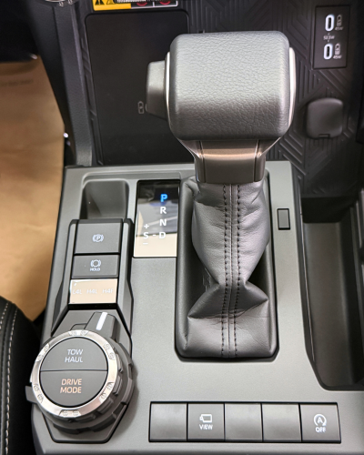 2025 Toyota 4Runner Limited Full Options