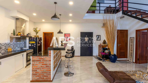 3 Bedroom Renovated Apartment for Sale | Daun Penh | Phnom Penh