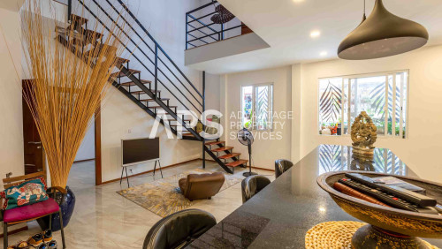 3 Bedroom Renovated Apartment for Sale | Daun Penh | Phnom Penh