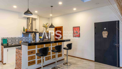 3 Bedroom Renovated Apartment for Sale | Daun Penh | Phnom Penh