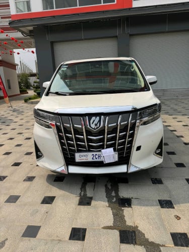 Alphard018 executive lounge V6 -មានលុយ30000$ដកឡានបានភ្លាម