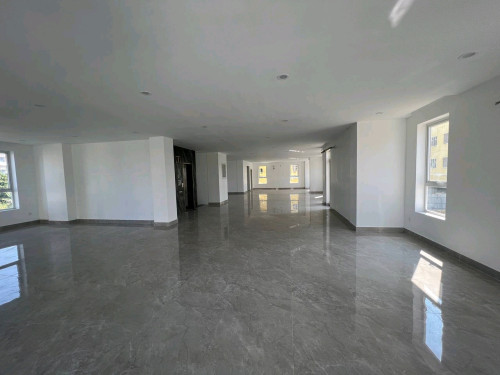Commercial Building For Rent / ChroyChongva