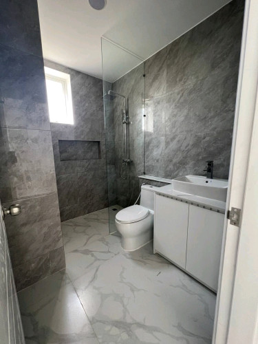Commercial Building For Rent / ChroyChongva