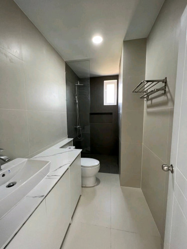 Commercial Building For Rent / ChroyChongva